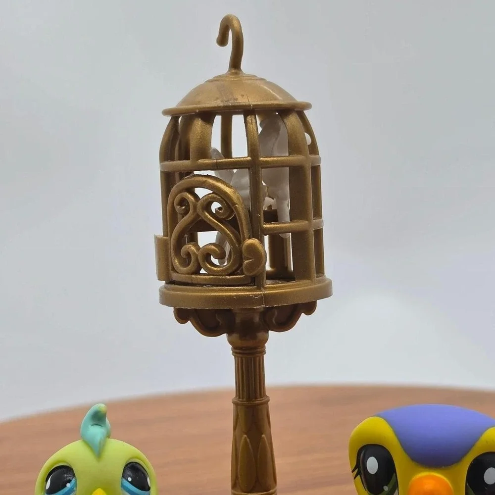 Littlest Pet Shop LPS Toucan & Cockatoo Bird Cage Lot Dollhouse Accessories
